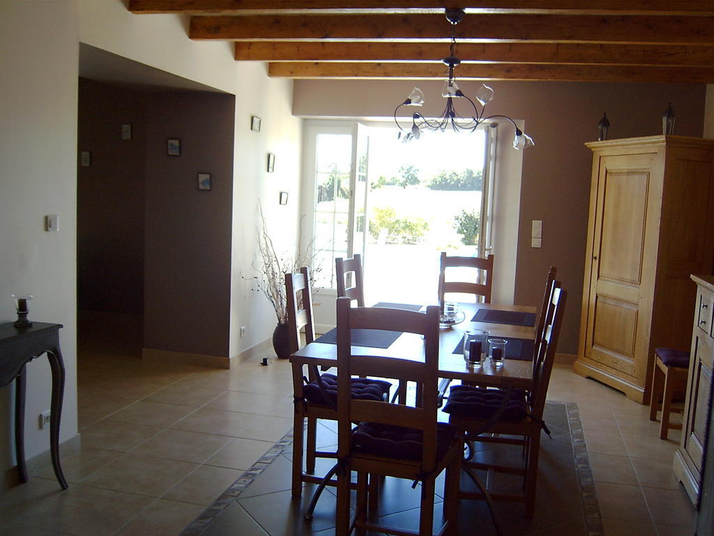 Bed and Breakfast L'Oasis Port-dʼEnvaux Exterior foto